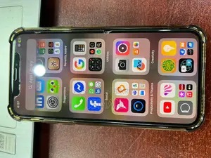Apple iPhone X 64 GB White