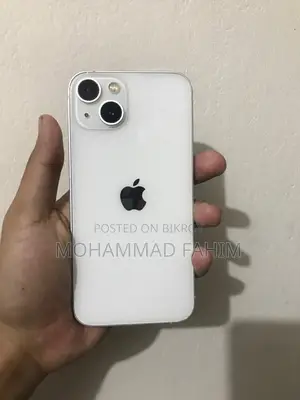 Apple iPhone 13 (Used)