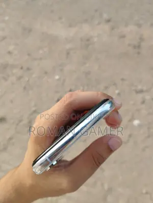 Apple iPhone XS (Used)