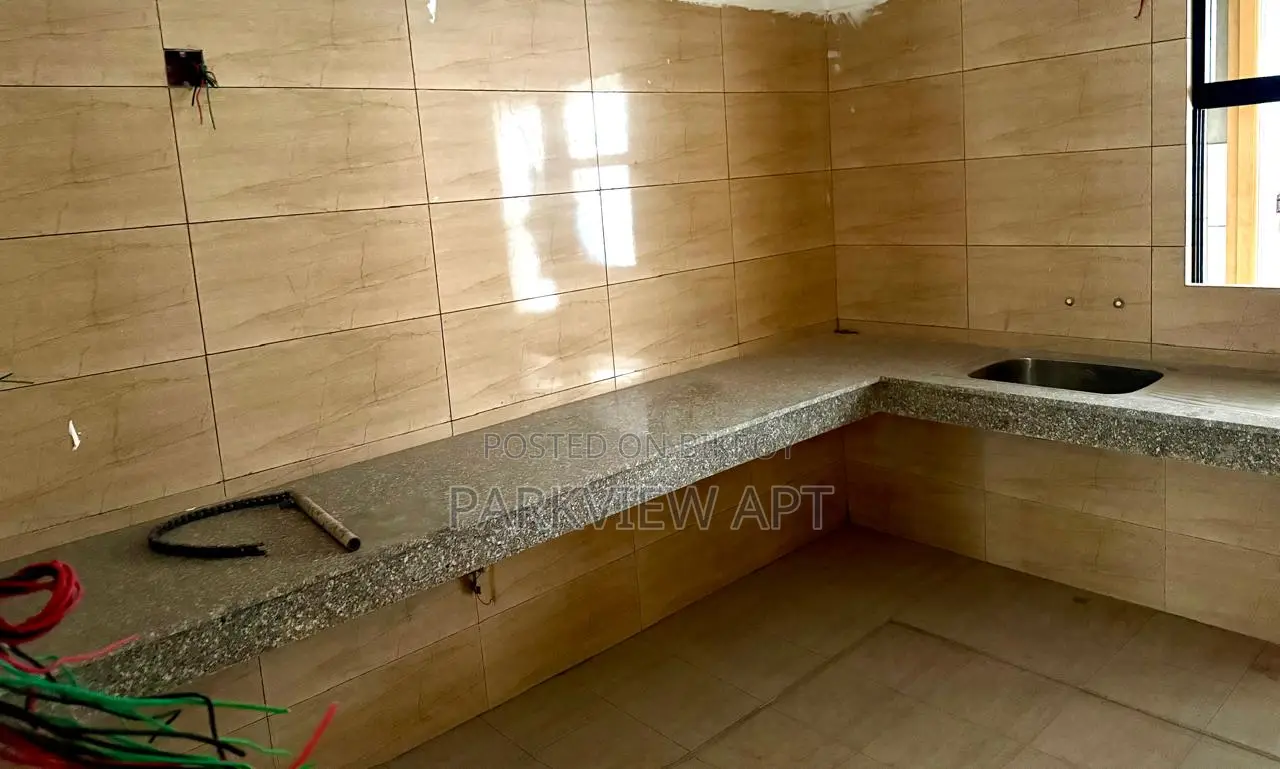 3-bedroom Apartment in Parkview South-facing for sale