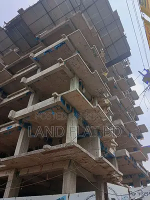 South-facing Lake View @ 2000 sq ft flat for sale on 40-foot Avenue Road