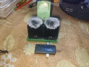 F-11 2 Microphone
