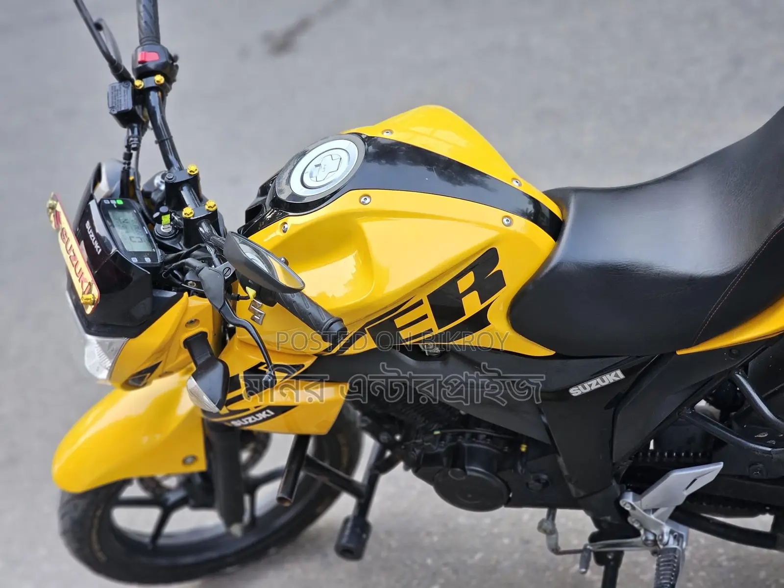 Suzuki Gixxer monotone 2023