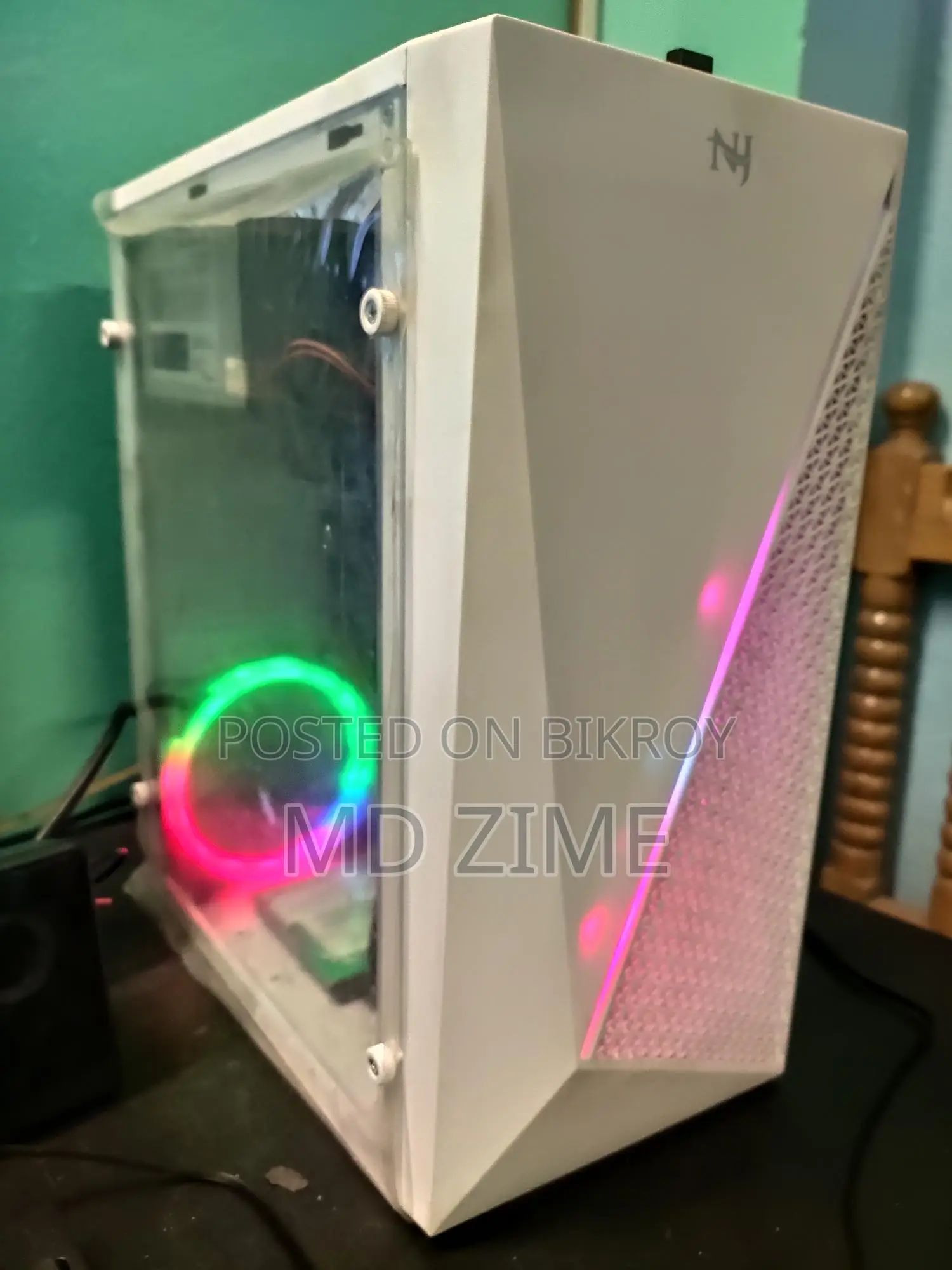 Full New Condition Computer