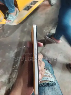 OPPO f21 pro (Used)