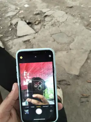 Apple iPhone XS (Used)