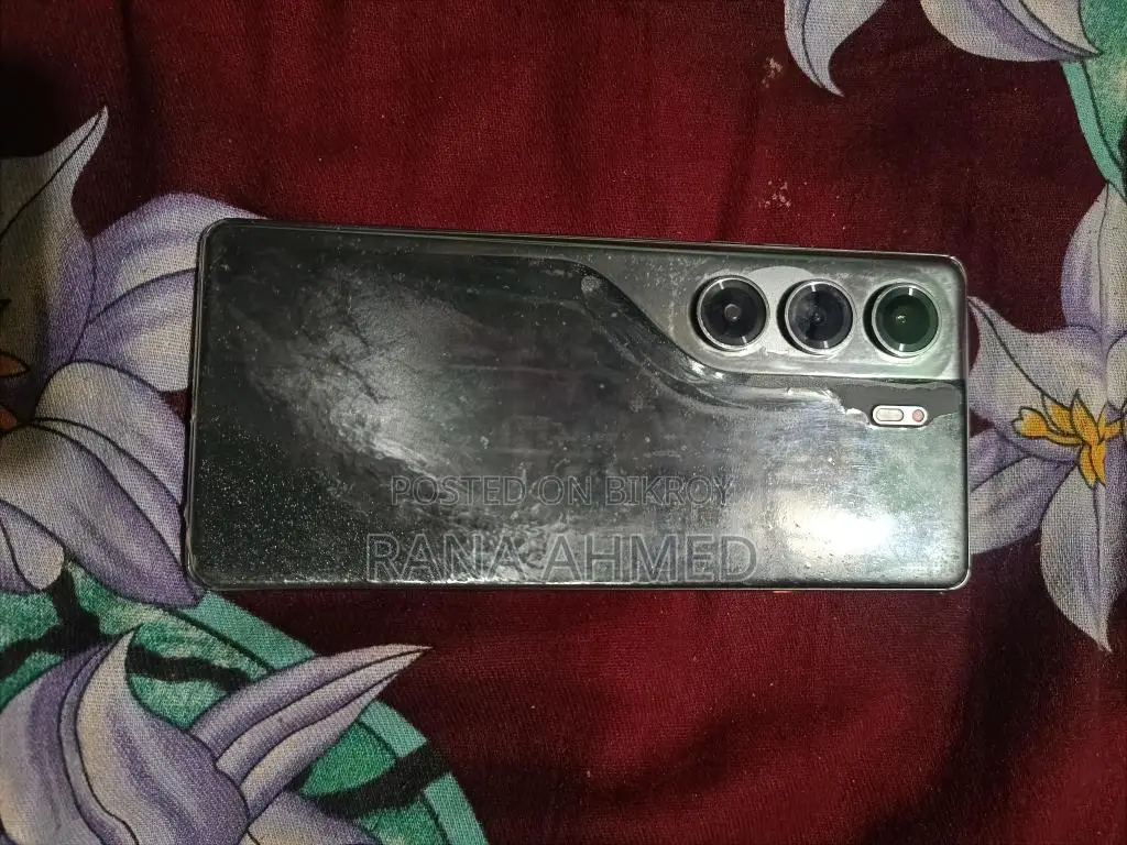 Tecno camon 40 (ব্যবহৃত)