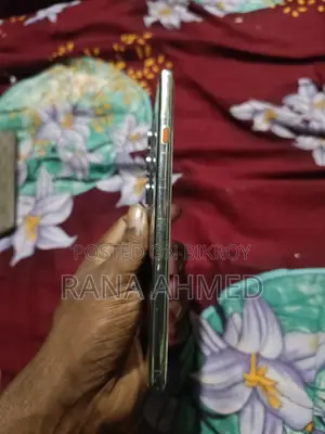 Tecno camon 40 (ব্যবহৃত)