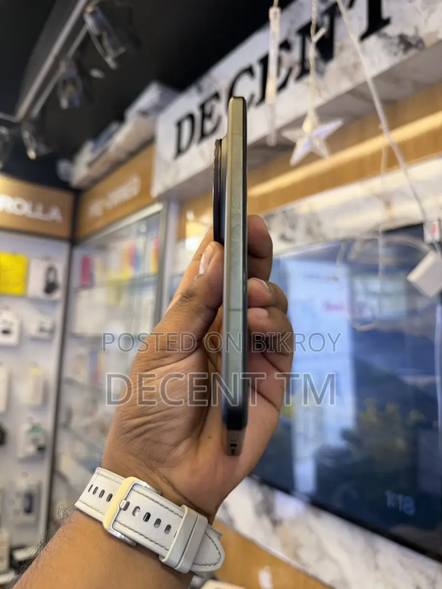 Xiaomi 15 Ultra 16/512 GB (Used)