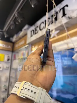 Xiaomi 15 Ultra 16/512 GB (Used)