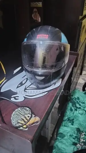 হেলমেট বিক্রির জন্য