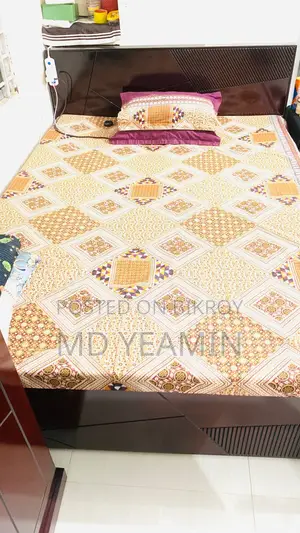 Oak Wood Bed