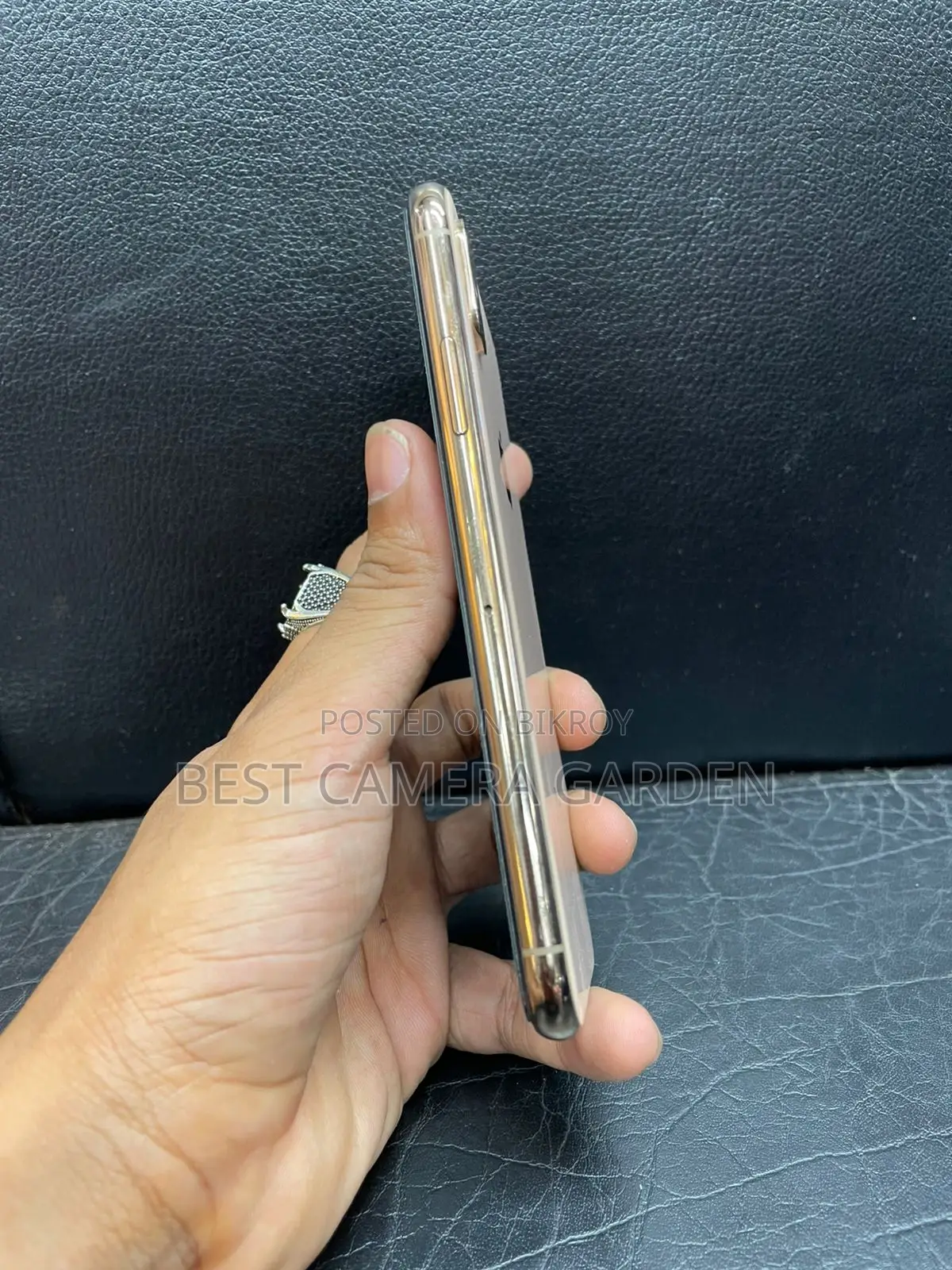 Apple iPhone XS (Used)
