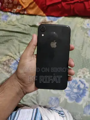 Apple iPhone XR (Used)