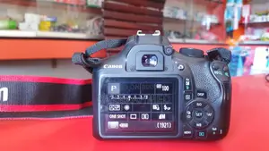canon 1300d full fresh camera