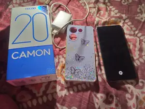 Tecno Camon 20 8/256 (Used)