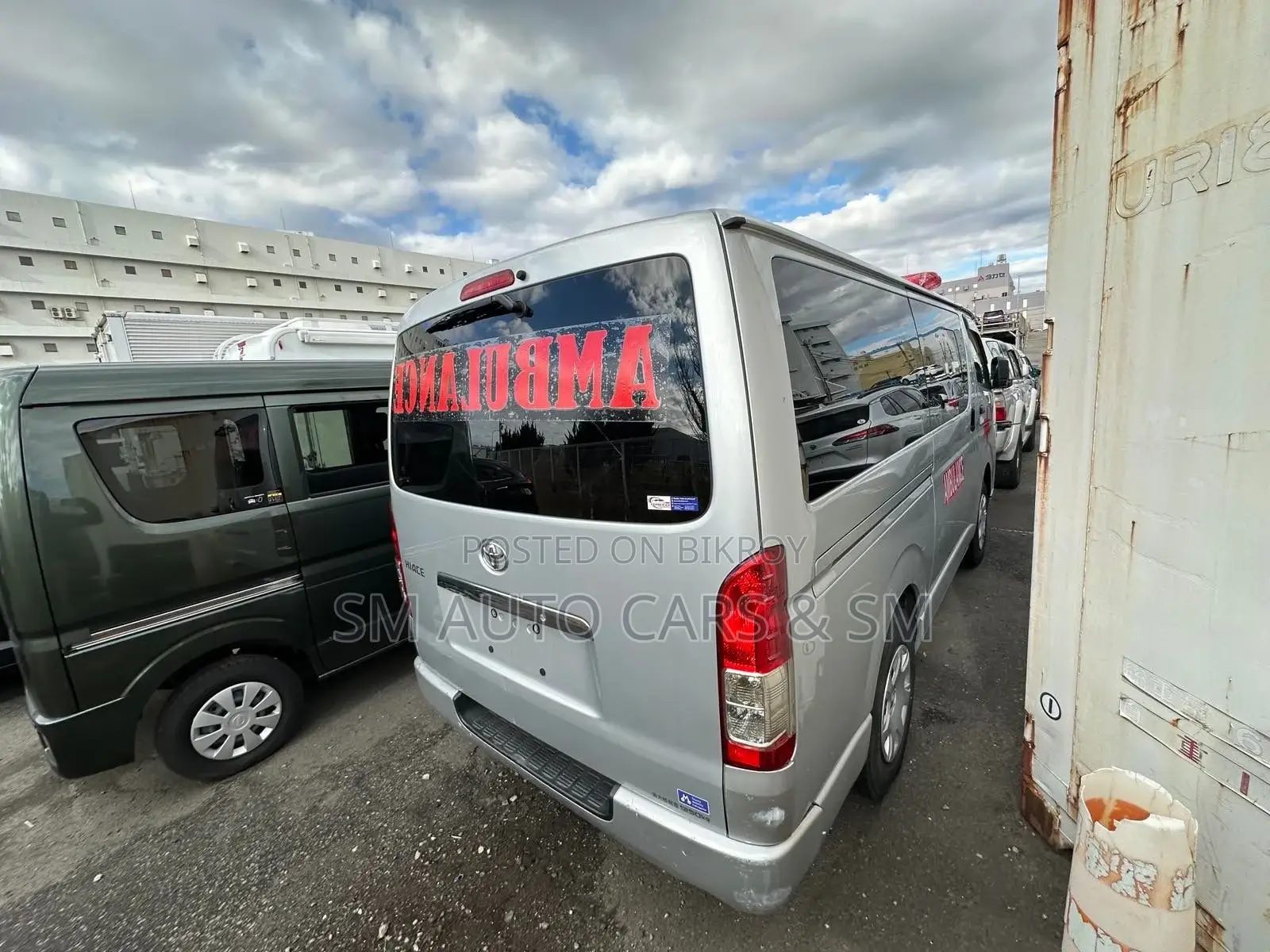 Toyota Hiace Ambulance GL Silver 2020