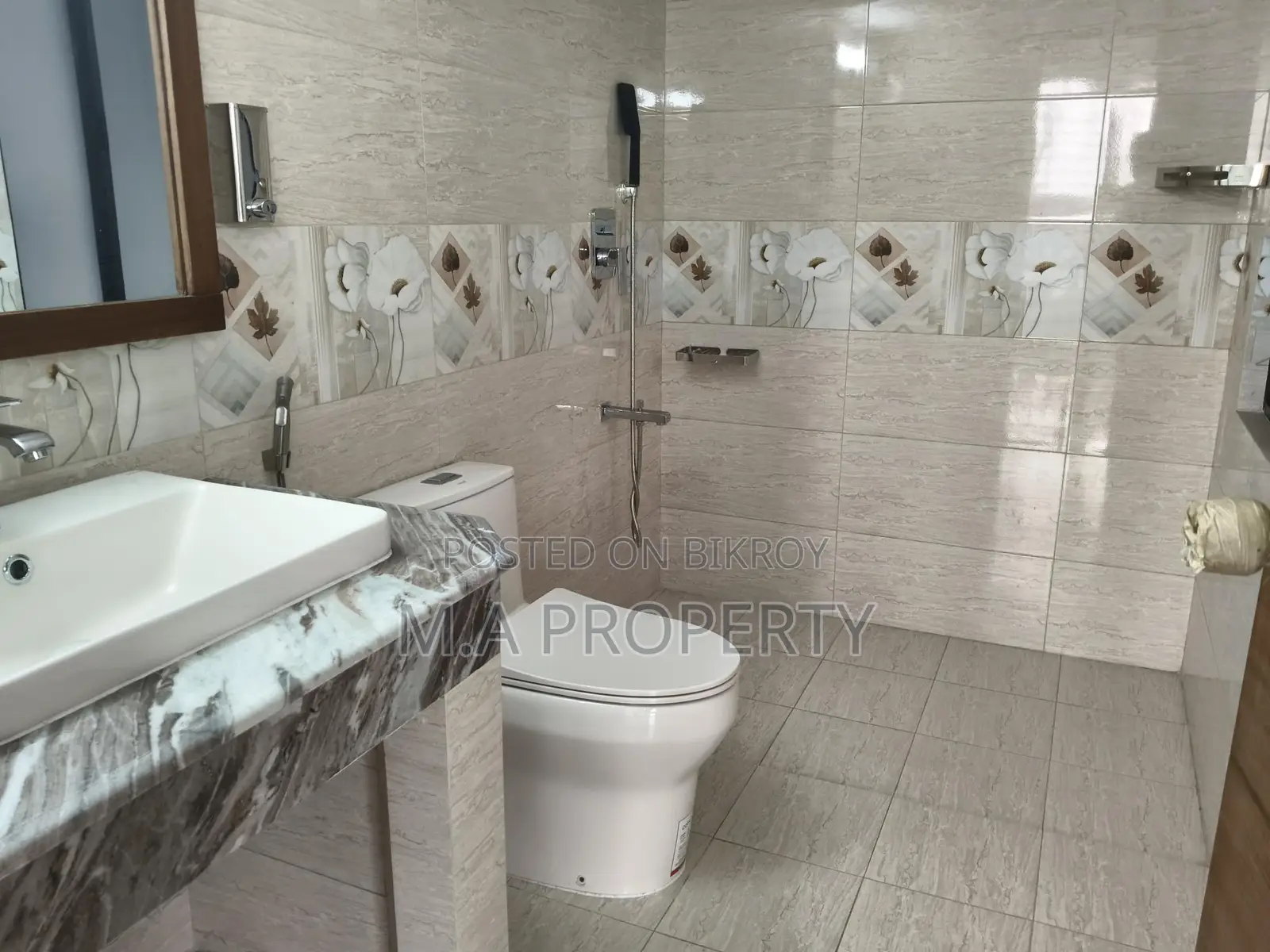 Rent New Apartment 4-Bed 2-Carpark Gulshan-2