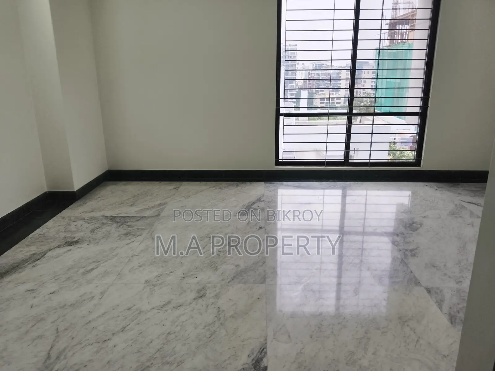 Rent New Apartment 4-Bed 2-Carpark Gulshan-2
