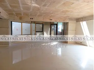 ধানমন্ডিতে আধুনিক ক্লাসিক ৩,৪০০ বর্গফুটের বাণিজ্যিক স্পেস ভাড়া হবে
