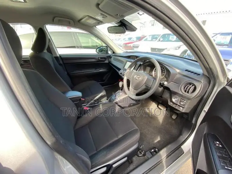 Toyota Axio Non Hybrid EX 2020