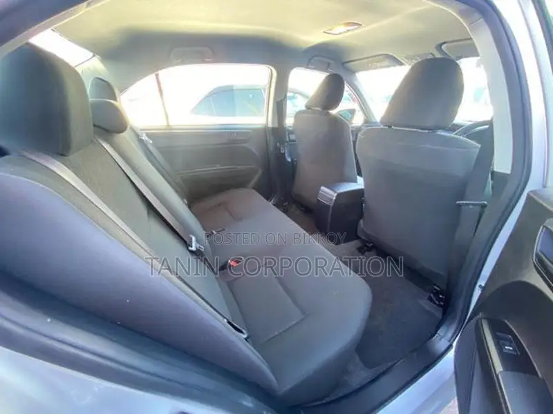 Toyota Axio Non Hybrid EX 2020