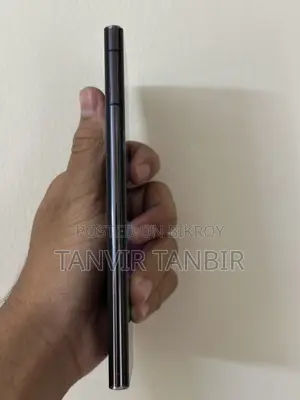 Samsung Galaxy S22 Ultra (Used)