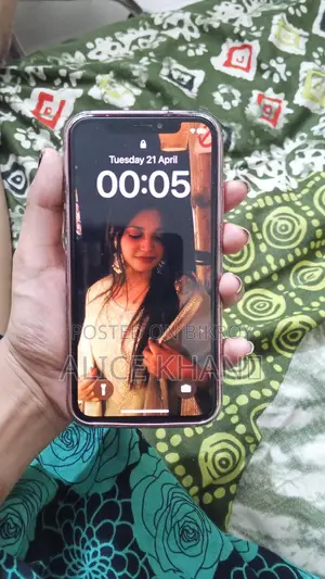 Apple iPhone X (Used)
