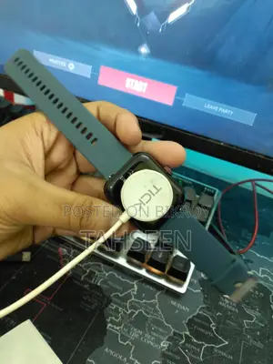 স্মার্ট ওয়াচ বিক্রয়ের জন্য