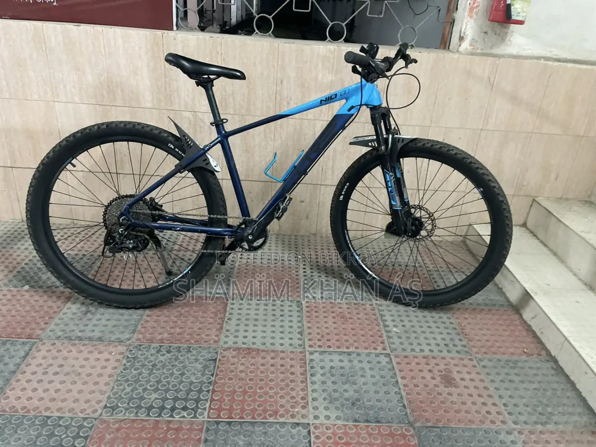 Core Nio 700