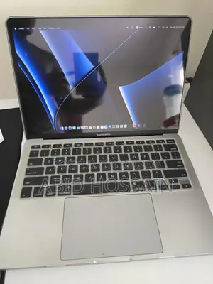 Macbook Pro 2017 Sell Post