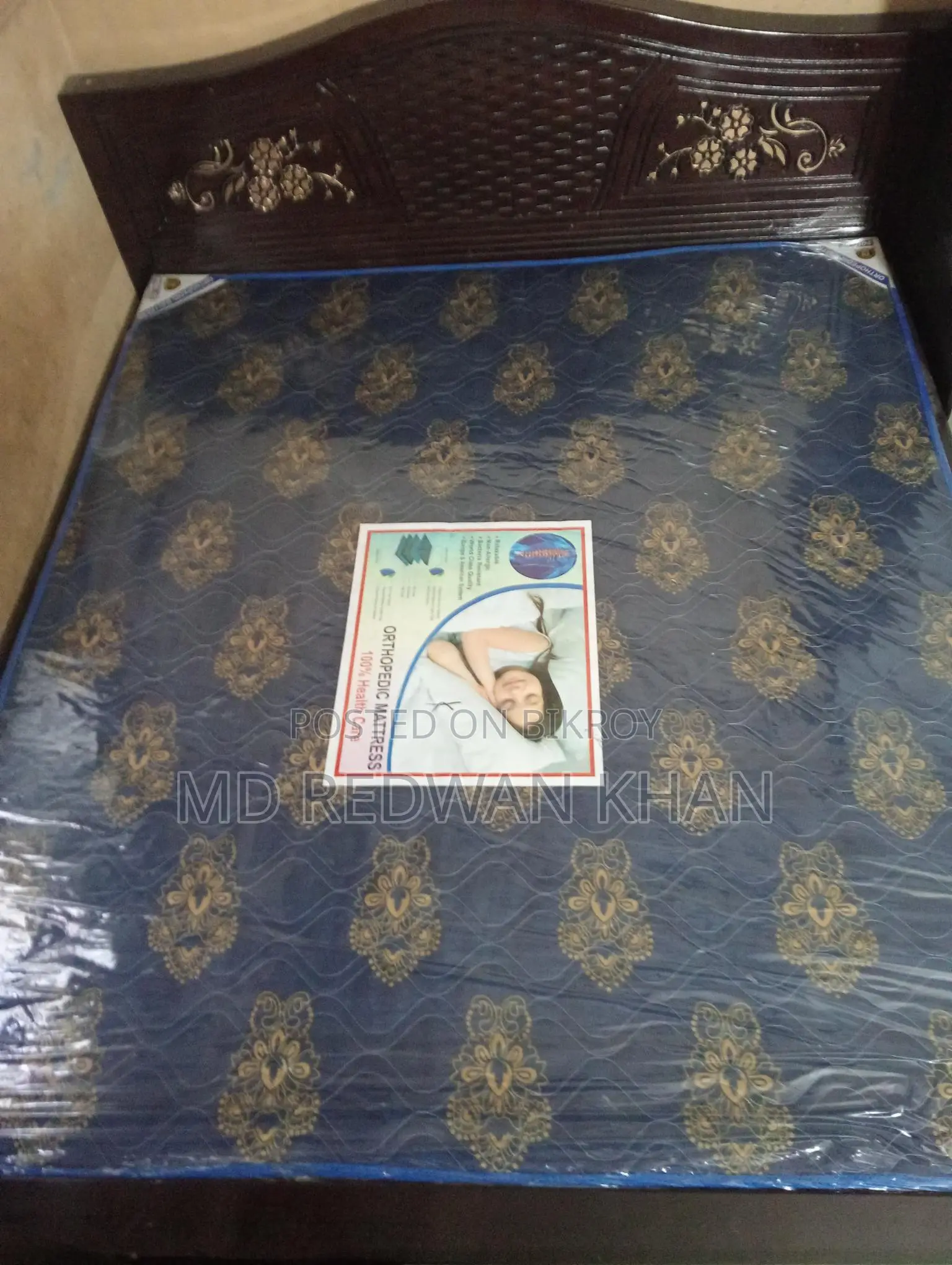 আরামদায়ক অর্থোপেডিক ম্যাট্রেসসহ আধুনিক ডিজাইনের ৪/৫ ফিট খাট বিক্রয়"