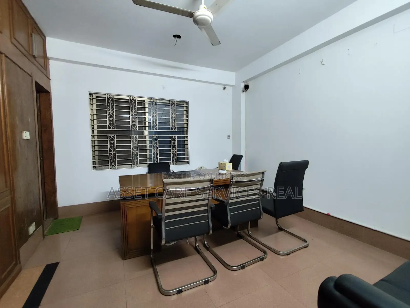 সাউথ বনানীতে ৩০০০ বর্গফুটের অফিস স্পেস ভাড়া