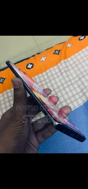 LG Velvet 5G . (Used)