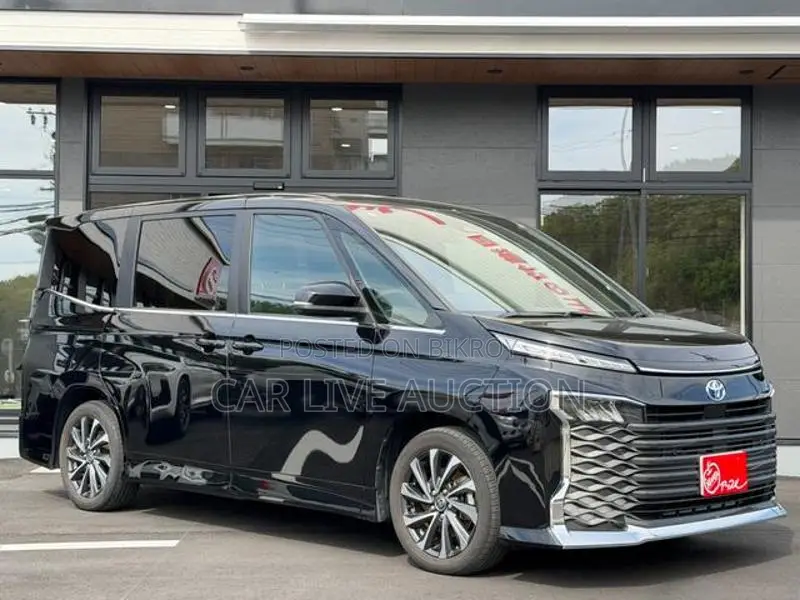 Toyota Voxy Hybrid SZ Pre order 2022