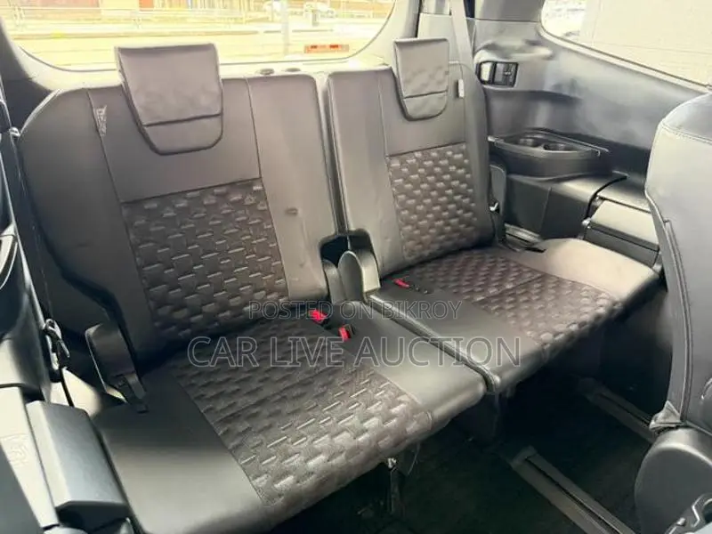 Toyota Voxy Hybrid SZ Pre order 2022