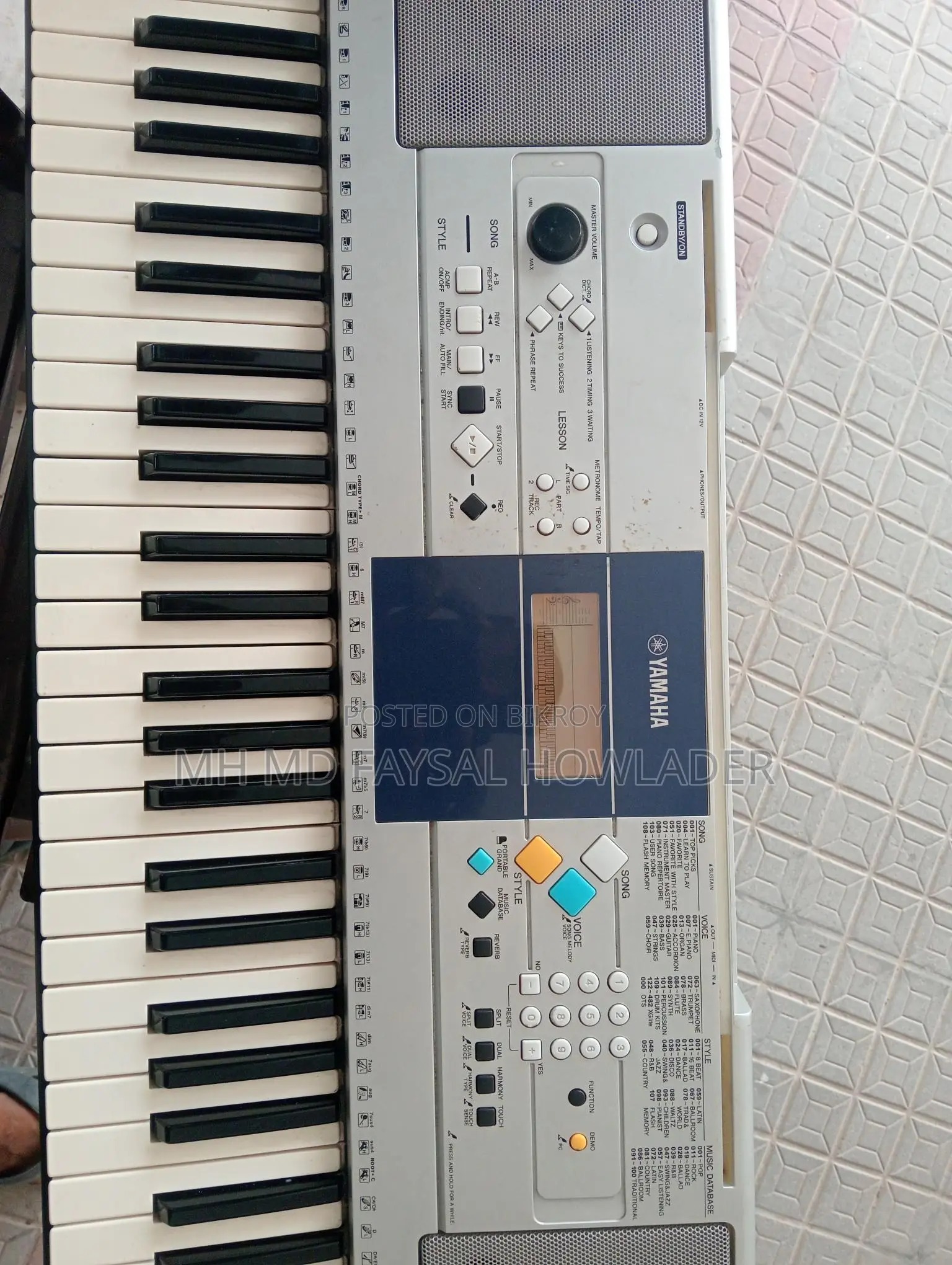 YAMAHA Keyboard