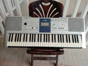 YAMAHA Keyboard