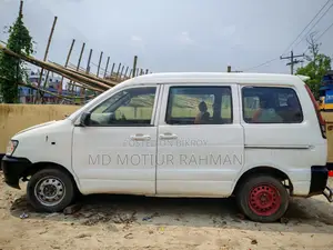 Toyota Hiace 1999