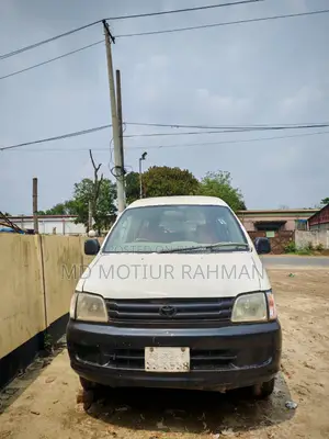 Toyota Hiace 1999