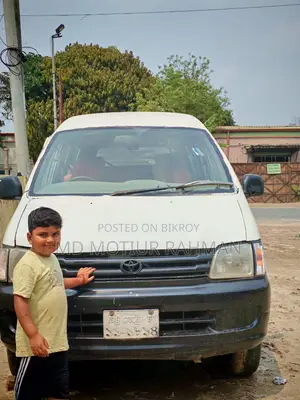 Toyota Hiace 1999