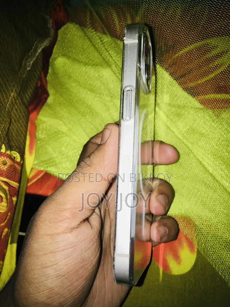 Apple iPhone 14 (Used)
