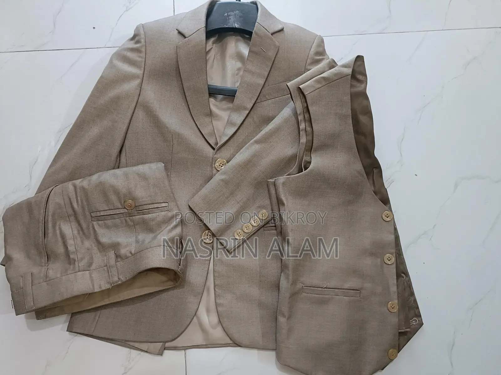 Suit for sale