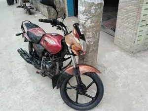 Bajaj Platina 100 - 2015