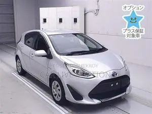 Toyota Aqua HYBRID 2021