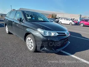 Toyota Fielder EX PACKAGE HYBRID 2022
