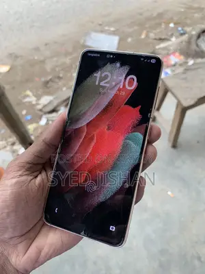 Samsung Galaxy S21 . (Used)
