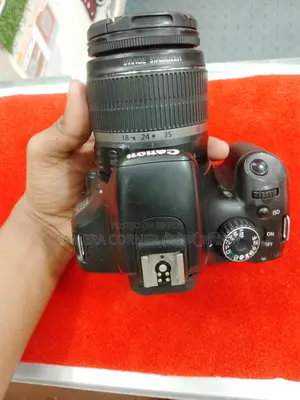 Canon 550D & 18-55mm IS lens