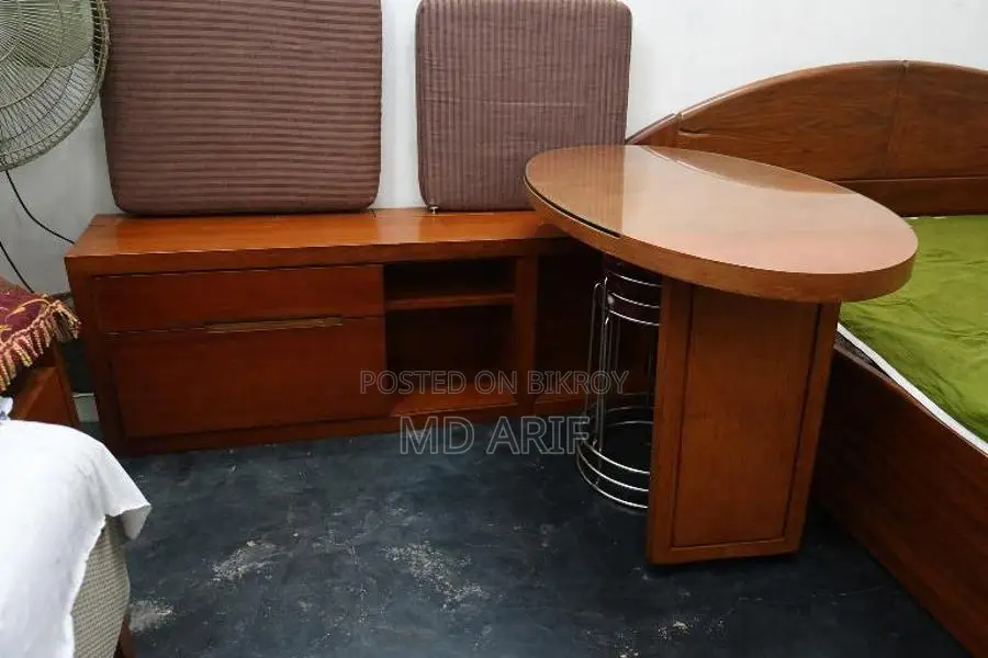 Table | Foldable Writing Desk