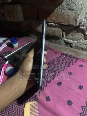 Samsung mobile phone (Used)